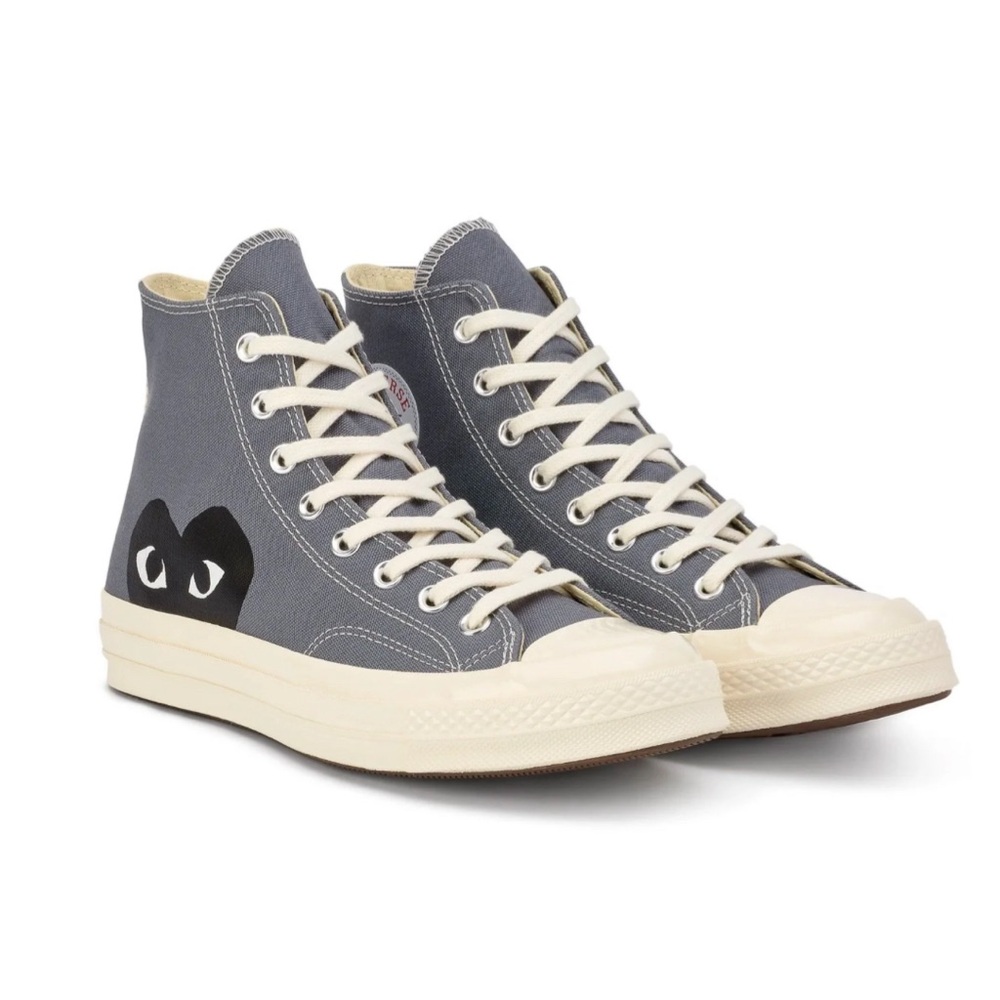 The lightly worn Chuck Taylor Comme des Garçons Play unisex high-top sneakers